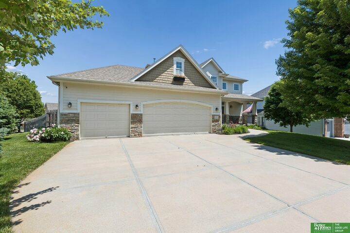 Property Photo:  3805 S 202nd Street  NE 68130 