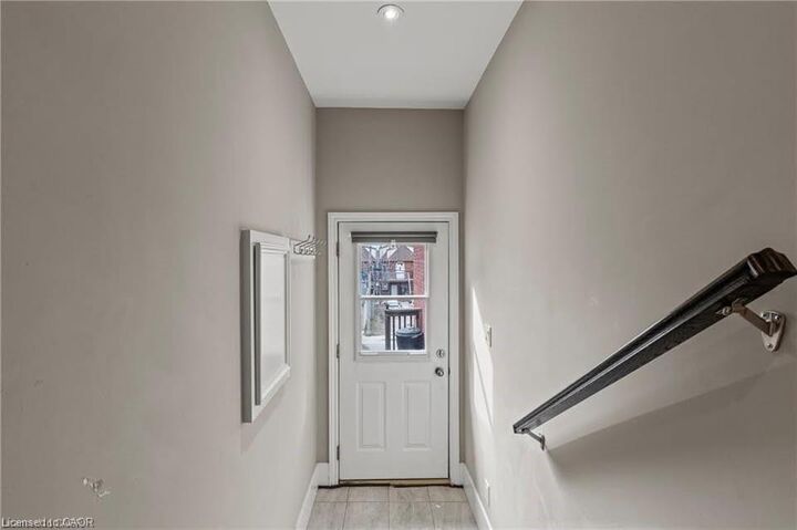 Property Photo:  181 West Avenue N  ON L9L 5C7 