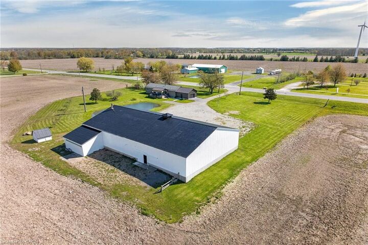 Property Photo: 765 Haldimand Road 53 ON N0A 1P0