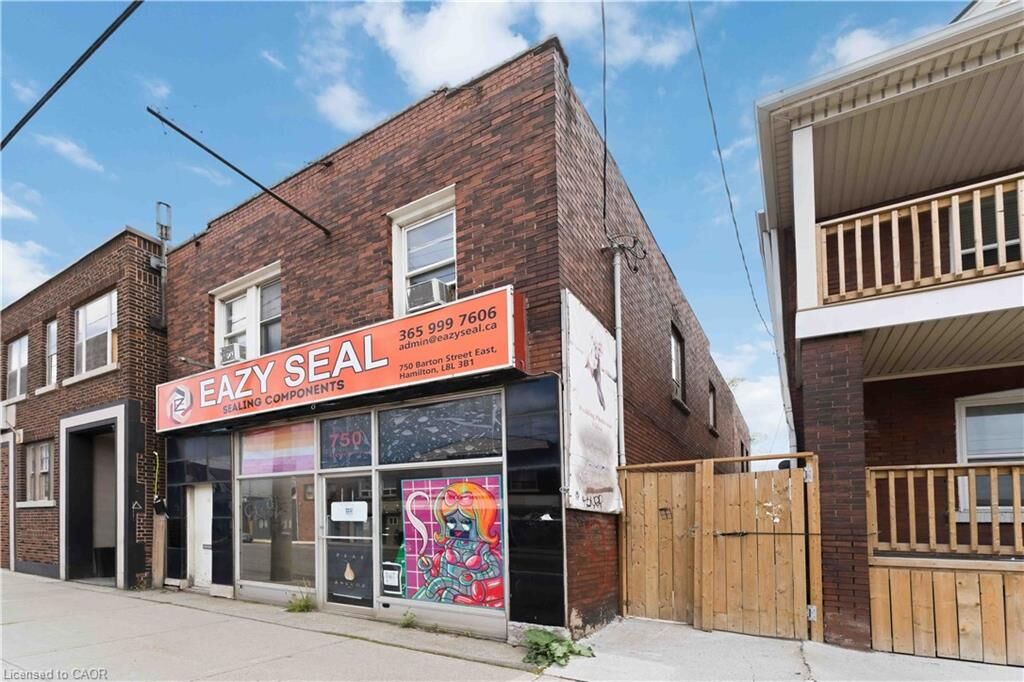 Property Photo:  750 Barton Street E 3  ON L8L 3B1 