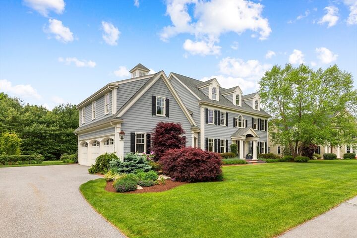 Property Photo:  10 Victory Garden Way  MA 02420 