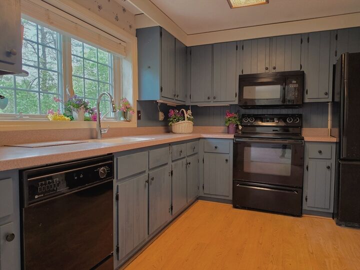 Property Photo:  85 Collingwood Drive  MA 02675 