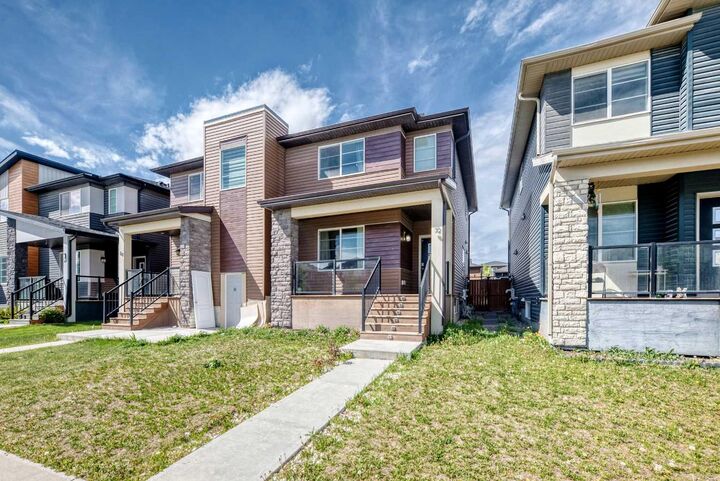 Property Photo:  72 Cornerstone Avenue NE  AB T3N 1G6 