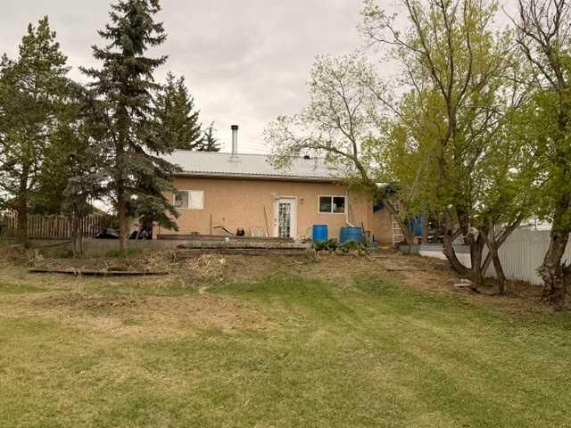 Property Photo: 5116 48 Street AB T0B 1V0