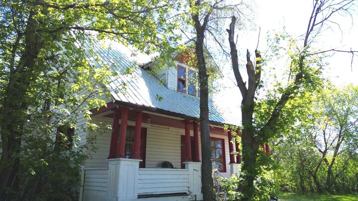 Property Photo:  41004 Range Road 215  AB T0B 0H0 