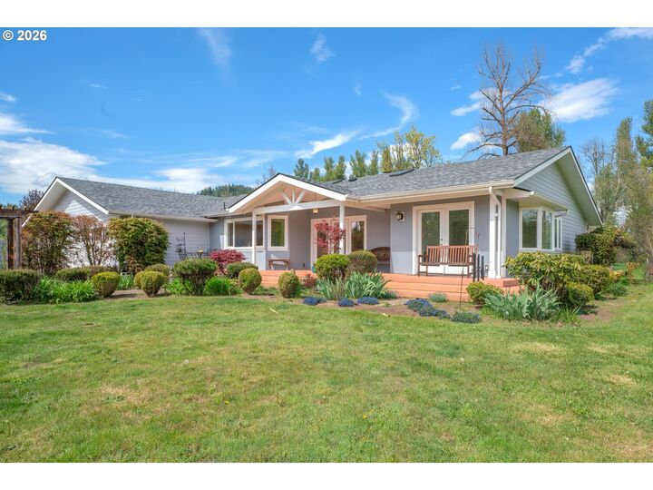 Property Photo:  7924 Thurston Rd  OR 97478 