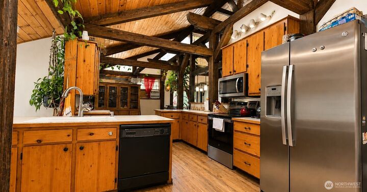 Property Photo: 223 Goldenpine WA 98620