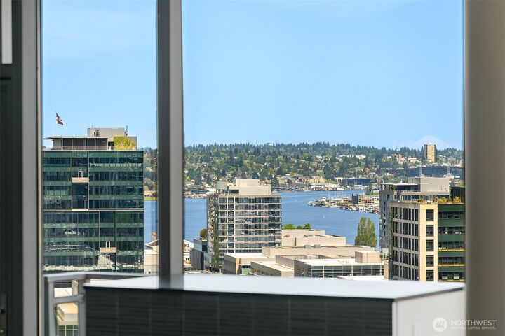 Property Photo: 820 Blanchard Street 1605 WA 98121