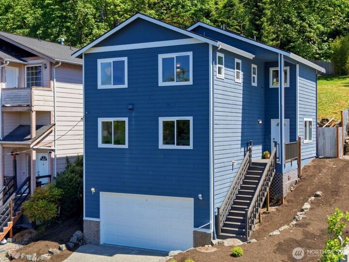 Property Photo: 5228 23rd Avenue SW WA 98106