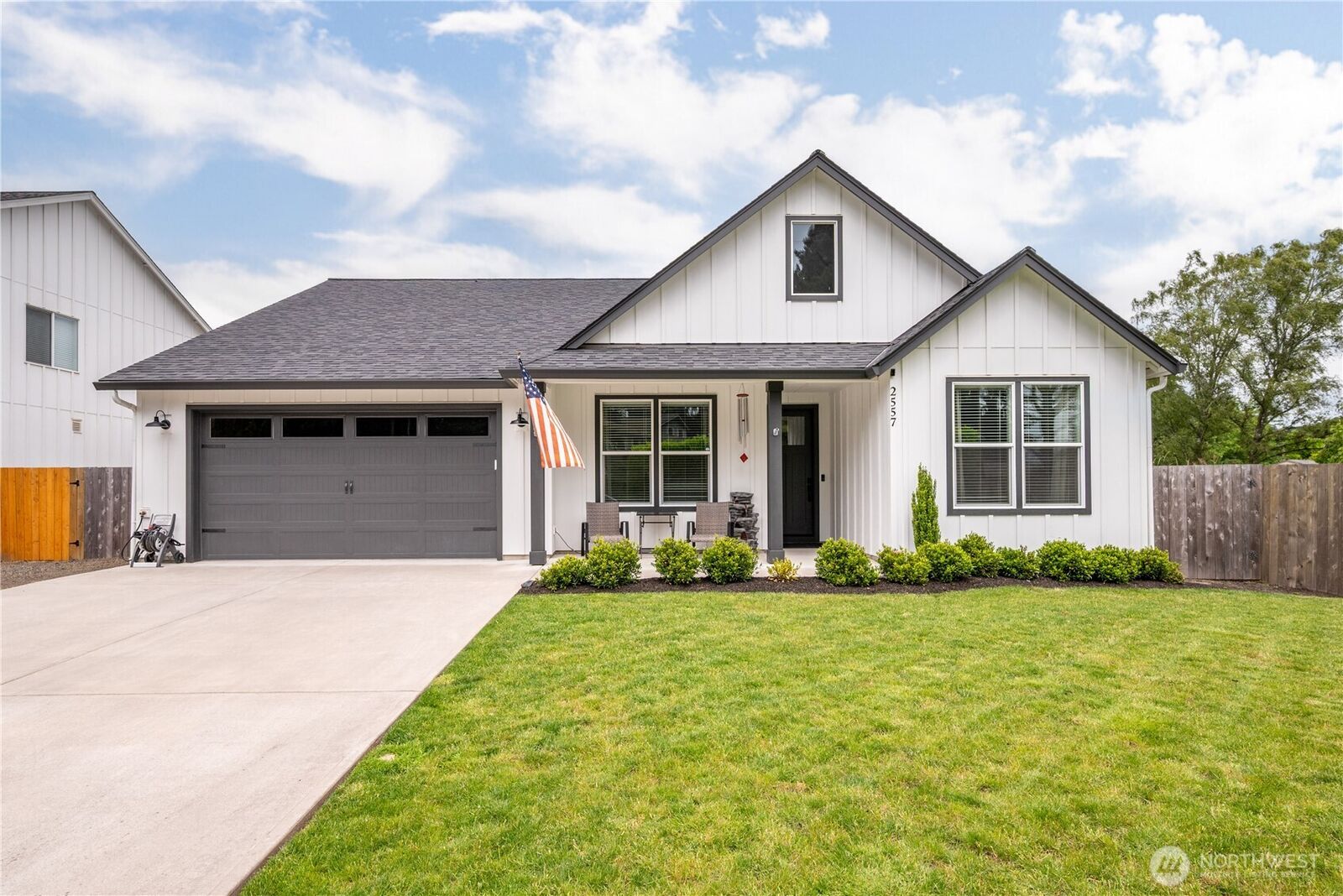 Property Photo: 2557 48th Avenue WA 98632