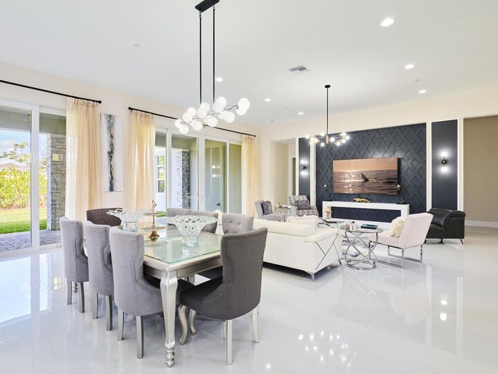 Property Photo:  9124 Coral Isles Circle  FL 33412 