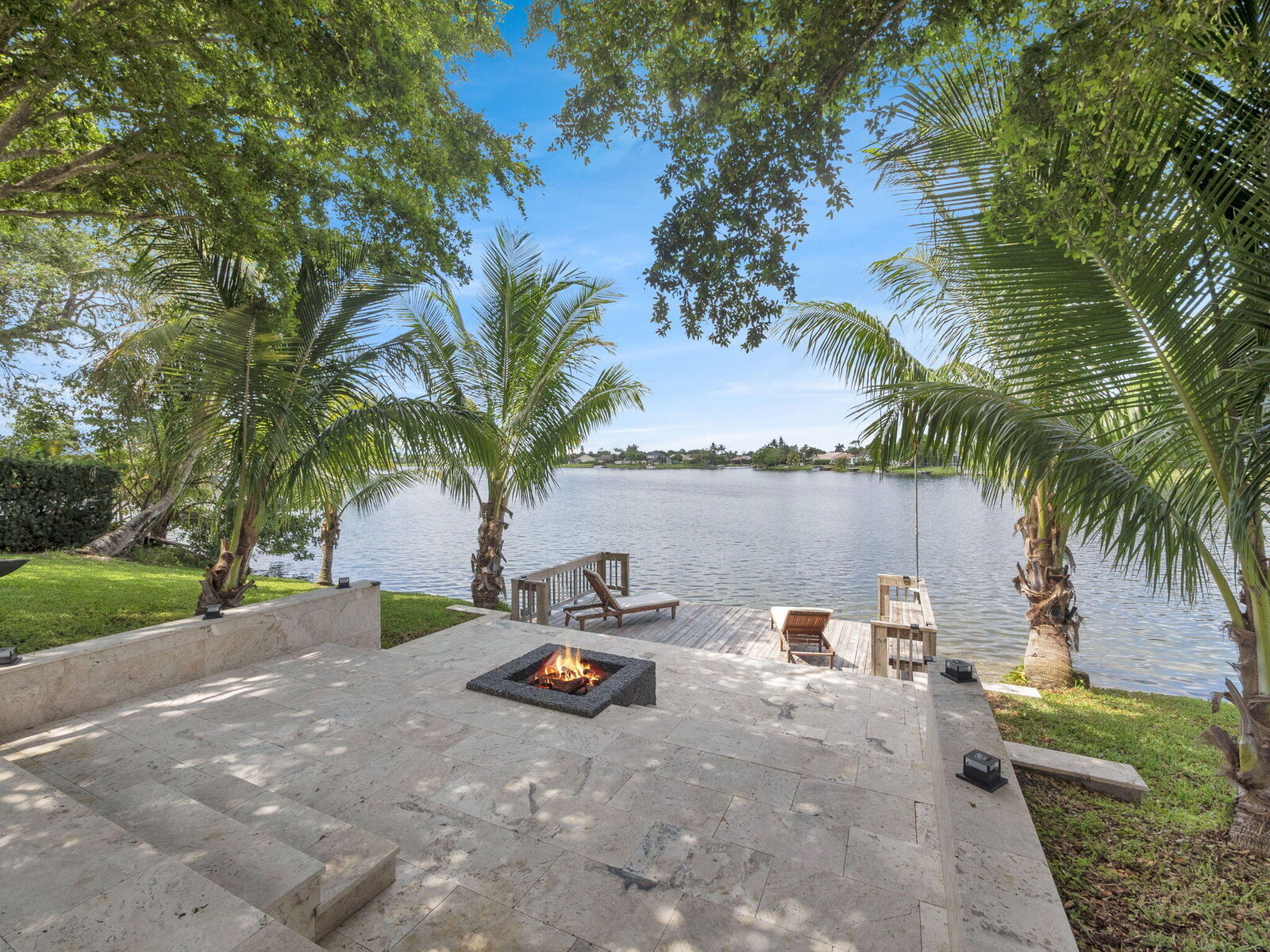 Property Photo: 12706 Headwater Circle FL 33414