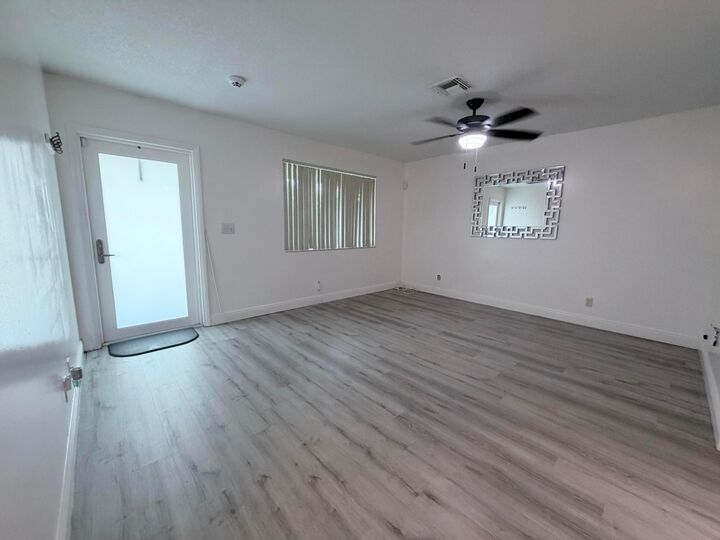 Property Photo:  1982 SW 68th Terrace  FL 33068 
