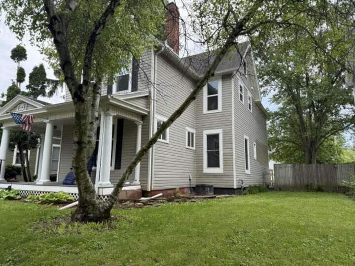 Property Photo:  311 Kinsey Street  IN 47374 