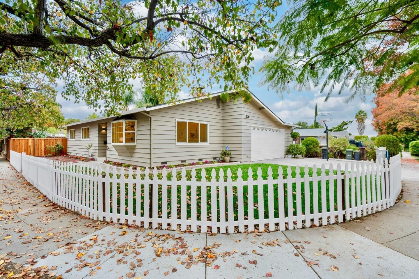 Property Photo:  2715 Millbrae Way  CA 95121 