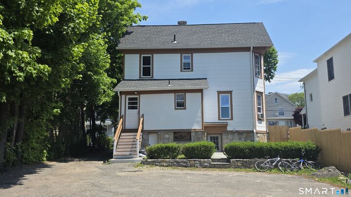 Property Photo:  38 Homestead Avenue 2  CT 06810 