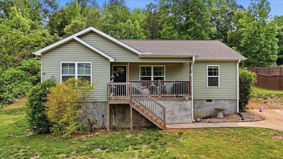 Property Photo:  524 Secona Road  SC 29671 