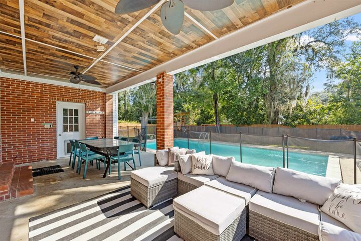 Property Photo:  2207 Mulberry Boulevard  FL 32303 