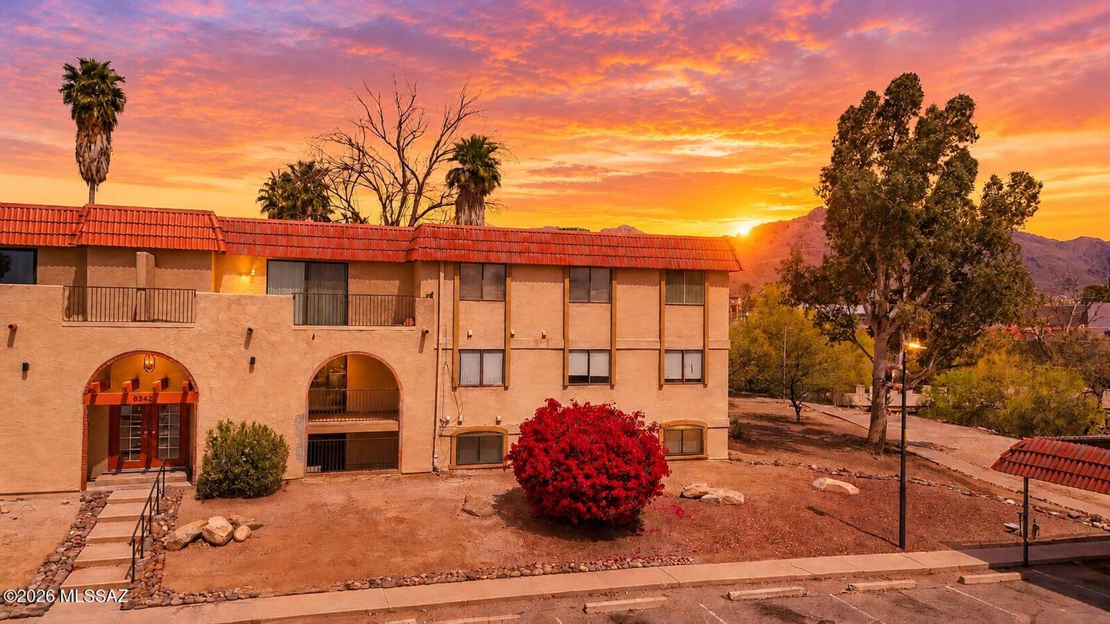 Property Photo:  6342 N Barcelona Lane 123  AZ 85704 