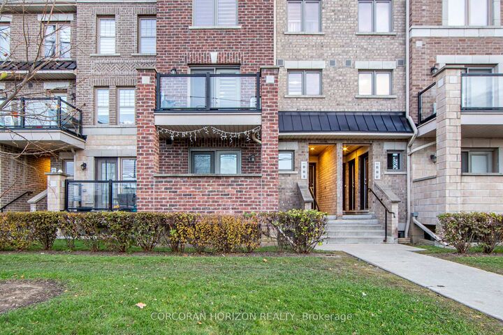 Property Photo: 2315 Sheppard Avenue W 70 ON M9M 3A4