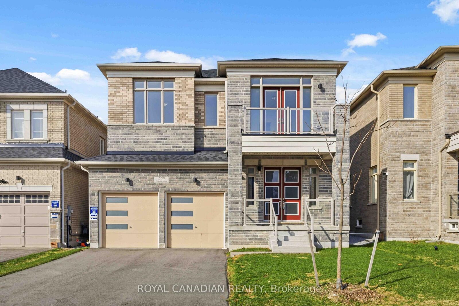 Property Photo: 277 Wesmina Avenue ON L4A 5C2