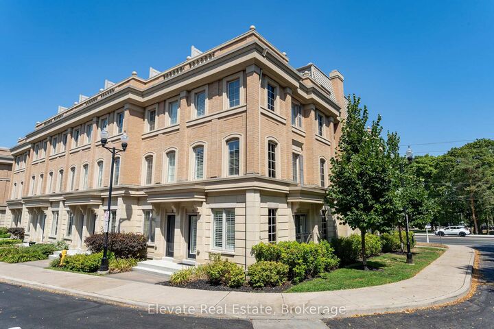 Property Photo: 1 Hargrave Lane 1 ON M4N 0A4