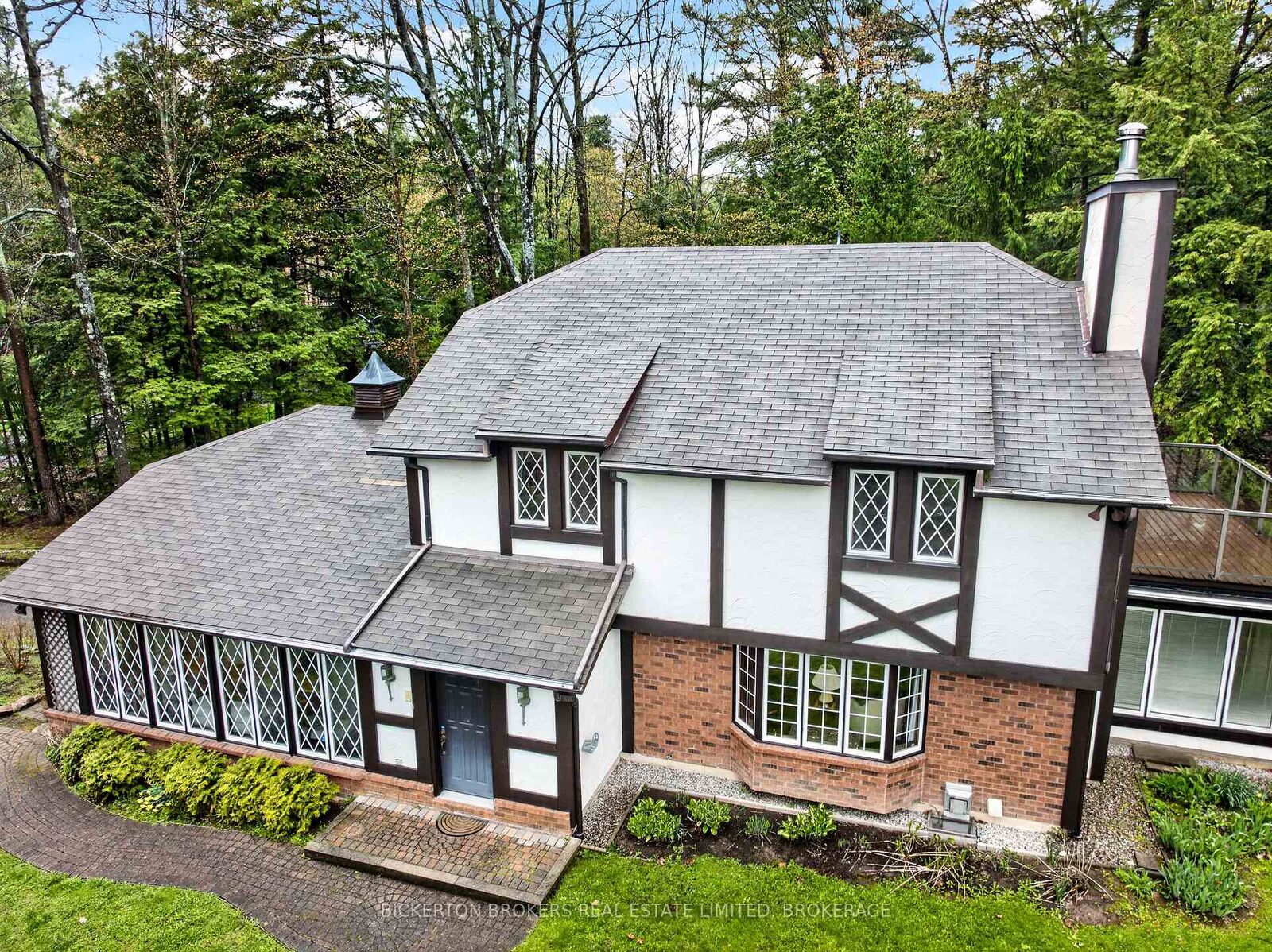 Property Photo: 36 Shemrock Drive ON K0E 1L0