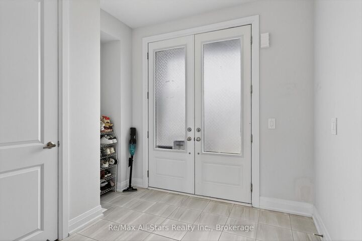 Property Photo: 175 St Joseph Road ON K9V 0A1