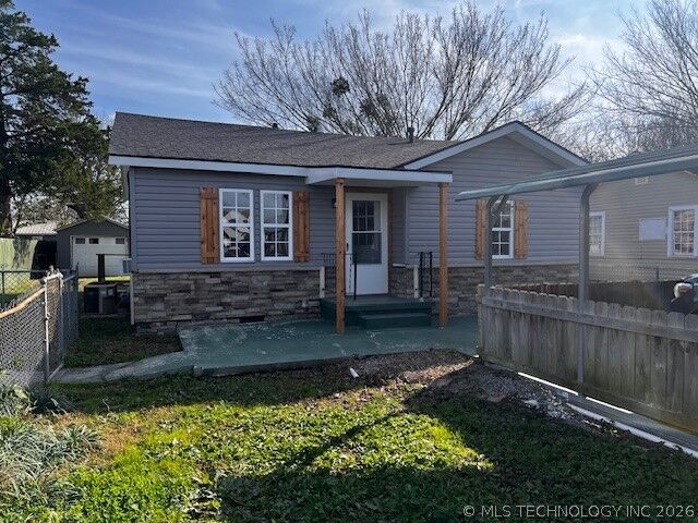 Property Photo:  2012 N 14th Street  OK 74501 