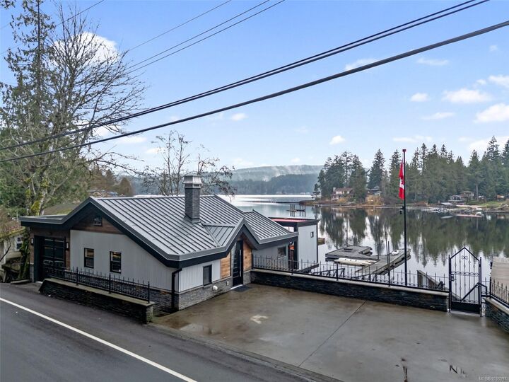 2386 Shawnigan Lake Rd — photo 1