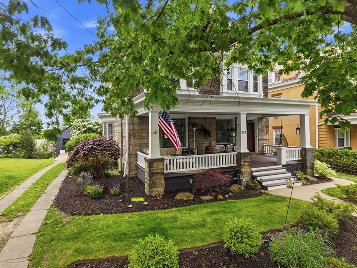 Property Photo: 213 Bon Air Ave PA 15210