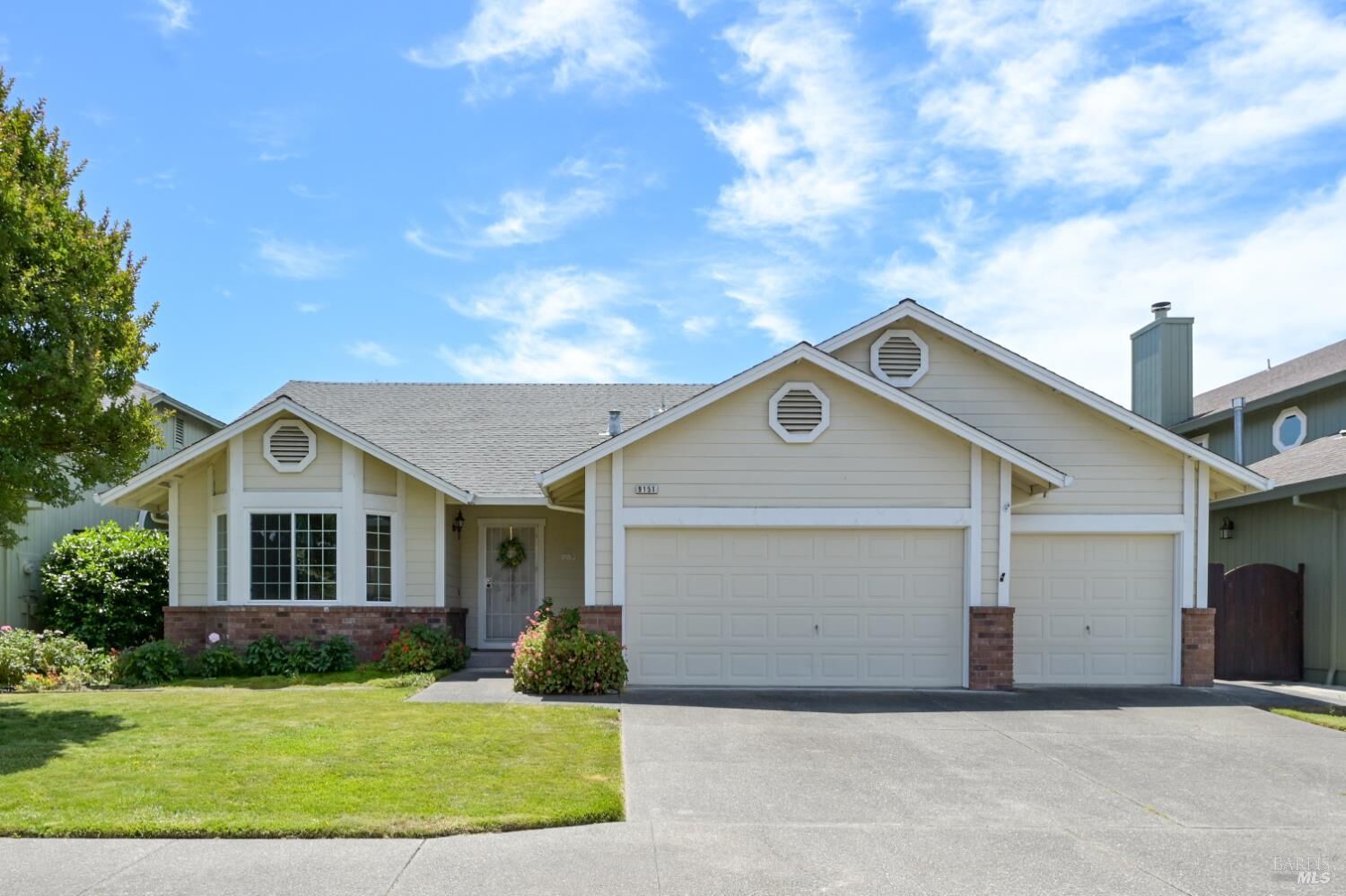 Property Photo:  9151 Piccadilly Circle  CA 95492 