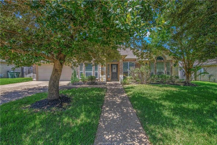 Property Photo: 2703 Colony Glen Drive TX 77808