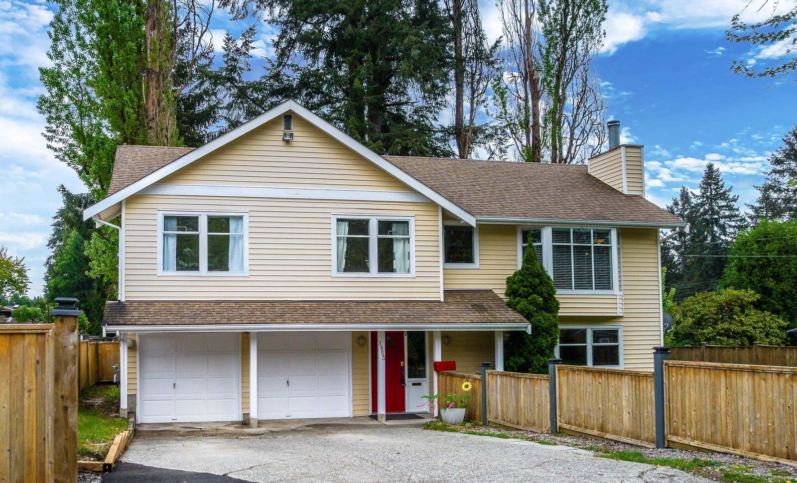 Property Photo: 1853 Windermere Avenue BC V3B 2K5