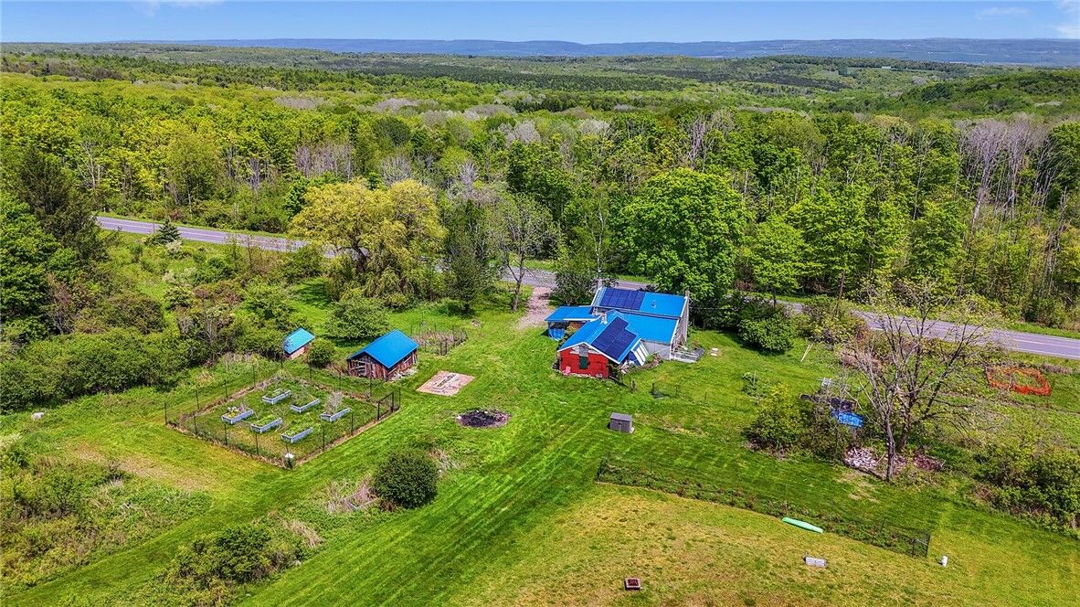 Property Photo:  3041 County Road 21  NY 14891 