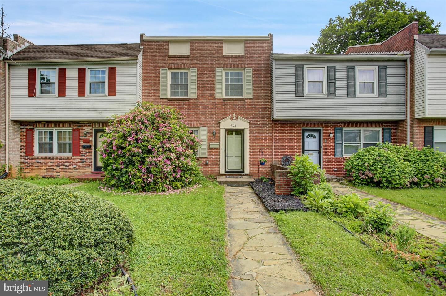 Property Photo:  708 Cumberland Avenue  PA 17201 