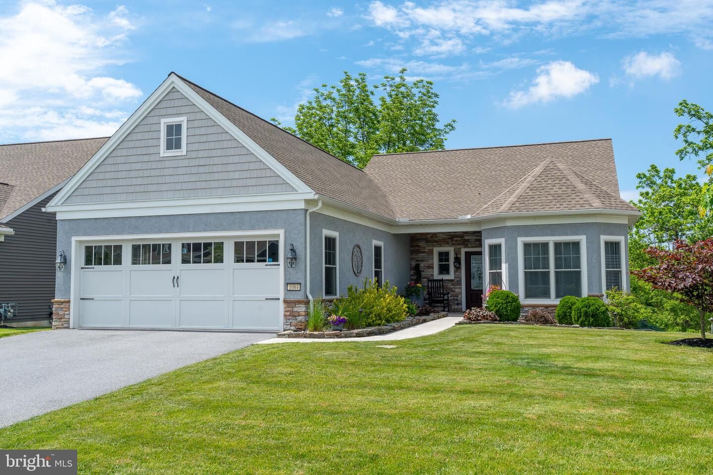 Property Photo:  1084 Alden Way  PA 17042 