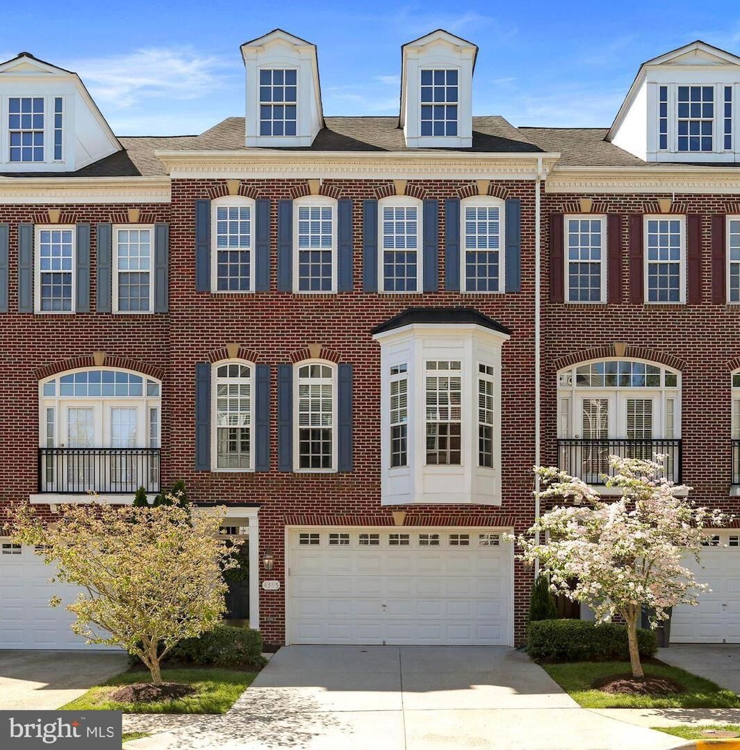 Property Photo:  4395 Patriot Park Court  VA 22030 