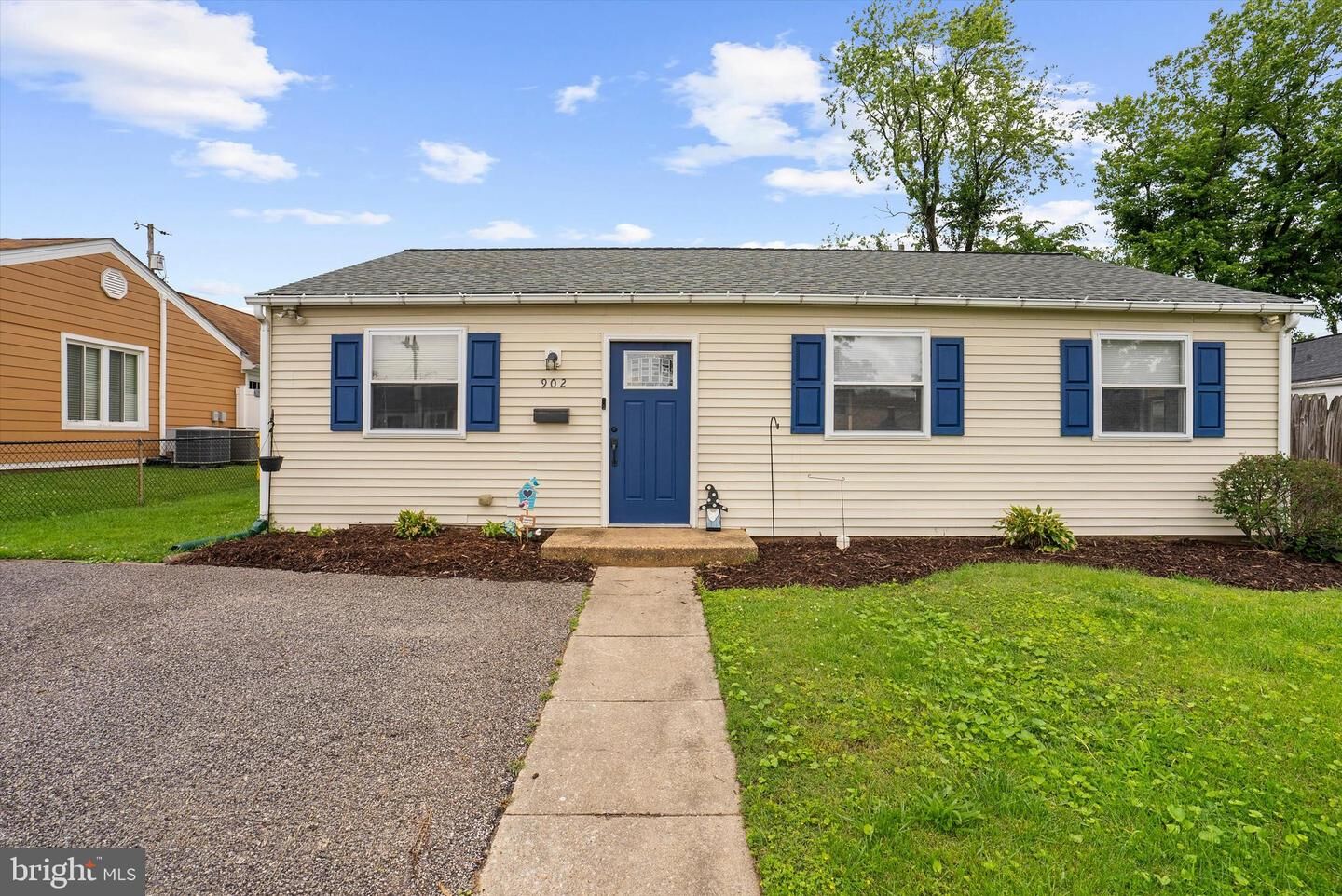 Property Photo: 902 Dorking Road MD 21061