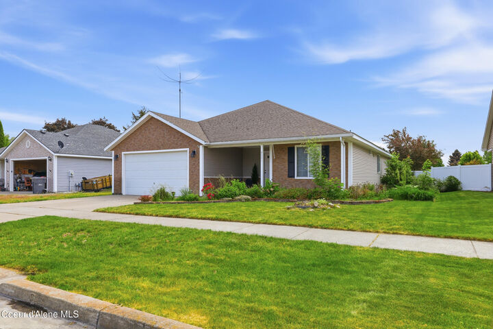 Property Photo:  9571 N Macie Loop  ID 83835 