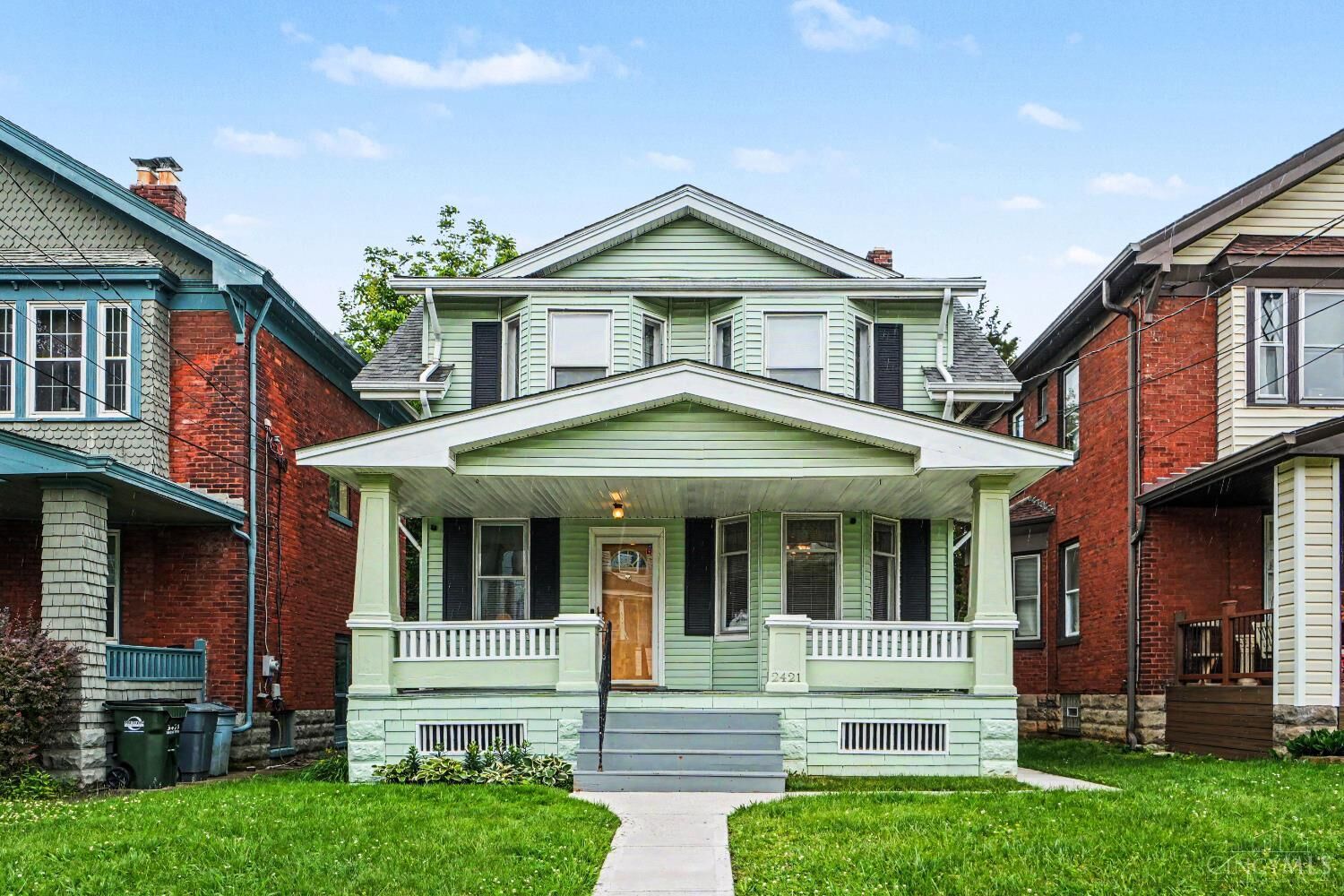 Property Photo:  2421 Morton Avenue  OH 45212 