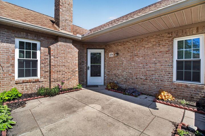 Property Photo:  2276 Willowside Lane  OH 43123 