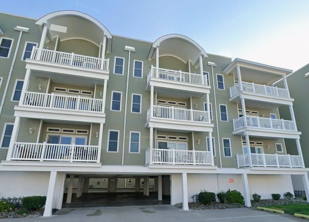 Property Photo:  407 E Palm  NJ 08260 