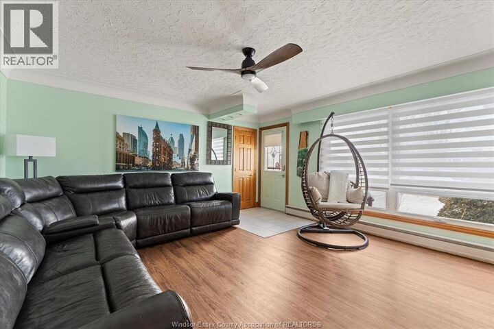 Property Photo:  22 Roger Street  ON N8H 3N9 