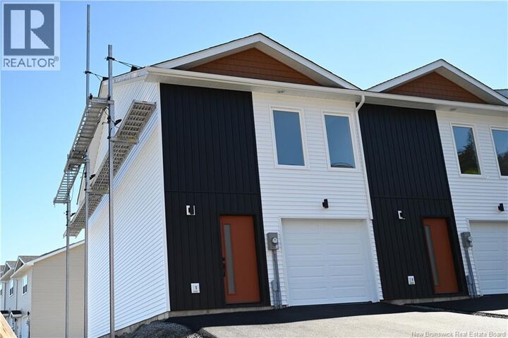 Property Photo:  27 Arlington Crescent  NB E2K 0G4 