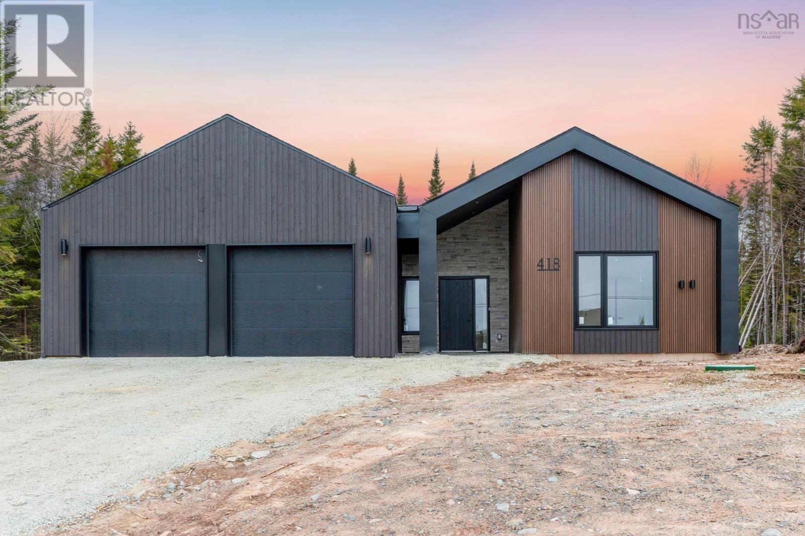 Property Photo: 418 Zaffre Drive 5019 NS B4E 0X3