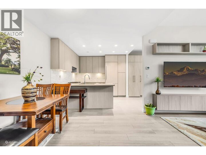 Property Photo: 1182 Westwood Street 108 BC V3B 0T9