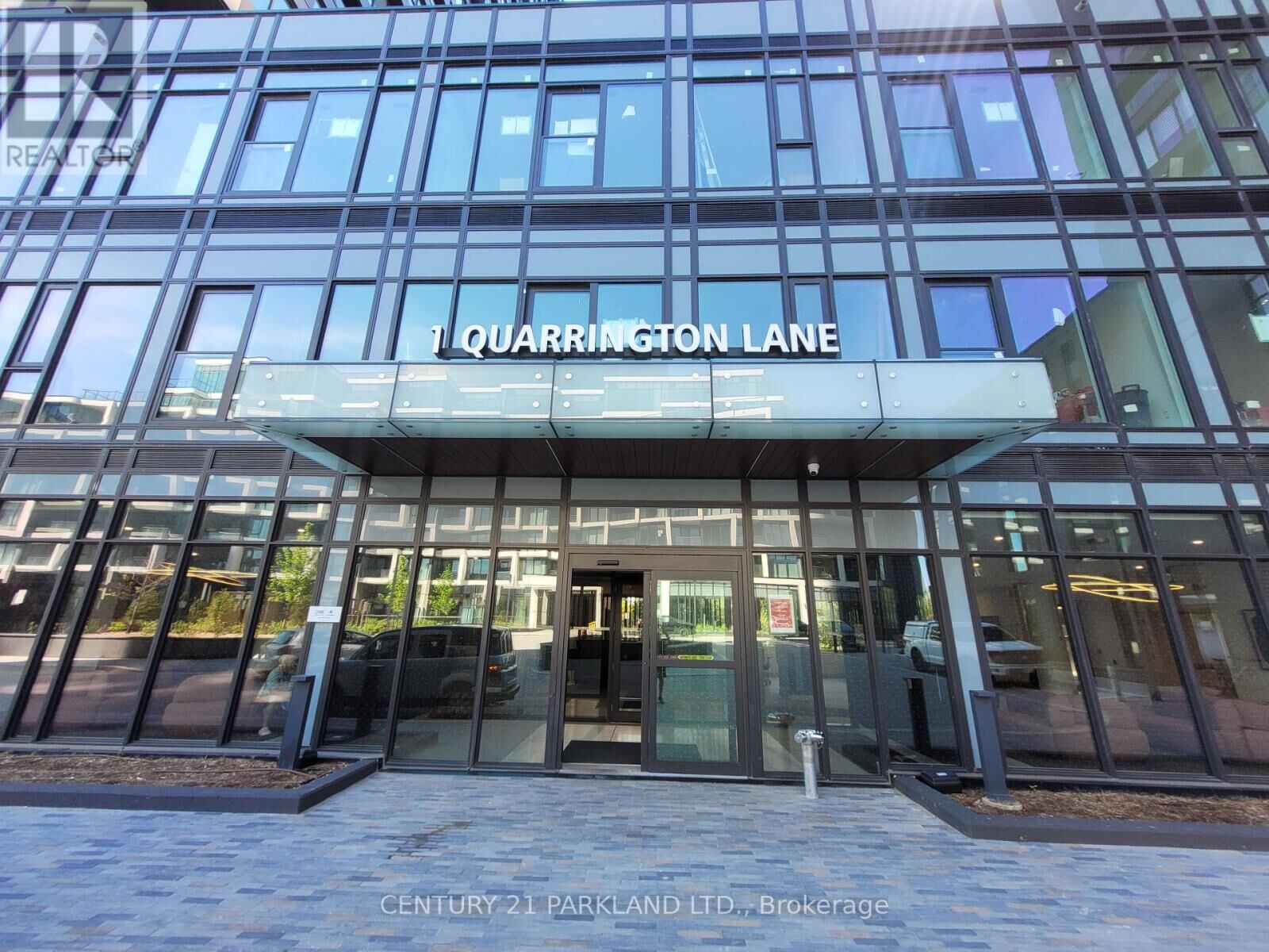 Property Photo:  1 Quarrington Lane 3706  ON M3C 0S4 
