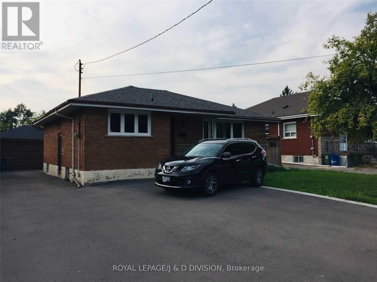 Property Photo: 778 Upper Wellington Street Lower ON L9A 3R4