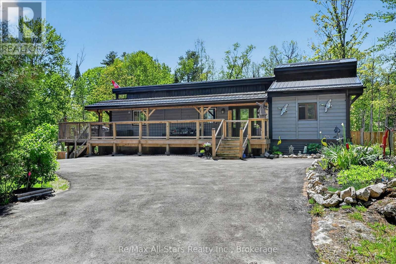 Property Photo:  28 Pine Ridge Road  ON K0M 2L0 